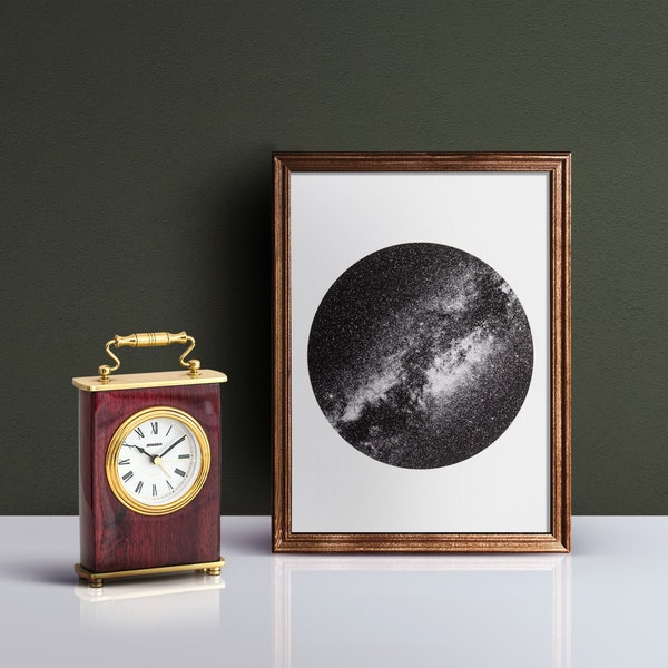 Die Milchstraßengalaxie, Sterne und Weltraum Fotodruck im runden Design auf Barytpapier, achtsame und minimalistische Astrofotografie