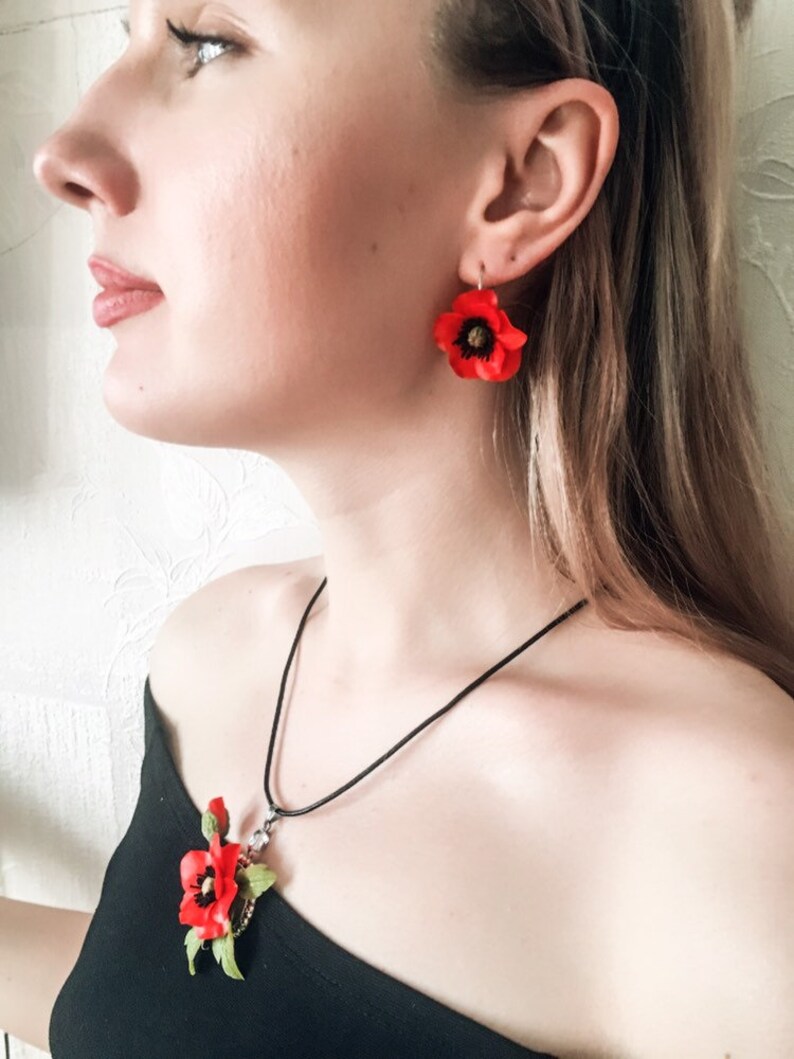 Floral jewelry set Poppy jewelry Red flower set Poppy flower Polymer clay flowers 4th anniversary gift
