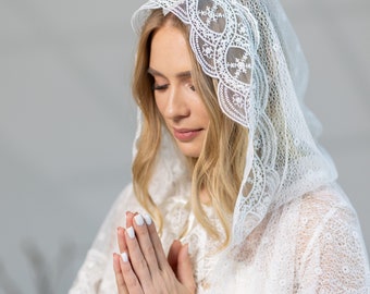 Chapel Mantilla Veil for Mass, Lace Church Mantilla Veil, Embroidered Traditional Catholic Mass Veil Mantilla