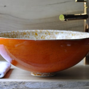 Évier en céramique fait main/Céramique peinte à la main/Évier de salle de bain/Céramique/Céramique peinte à la main - Orange