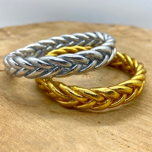 Kumlaï Traditional Tibetan Bangle Genuine braided Buddhist bracelet