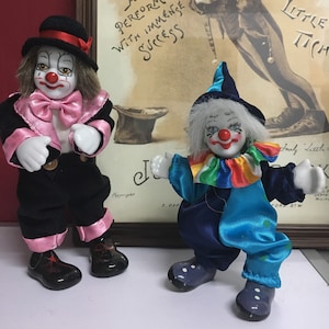 Ceramic Poseable Clowns Vintage Collectable.