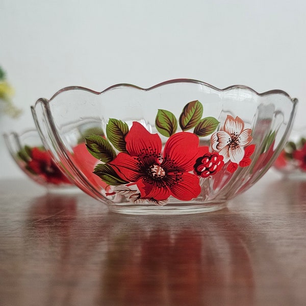 Vintage French Glass Bowls, Set of 4, Red berry flower print - Gold rimmed Fruit Dessert Salad Set,Retro