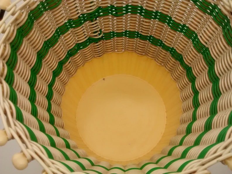 Vintage Green /& Cream Plastic Woven Plant Pot Holder Storage Basket Waste Recycling Basket by Smit and Co