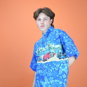 Vintage blue graphic HAWAIIAN print short sleeve shirt {K352}