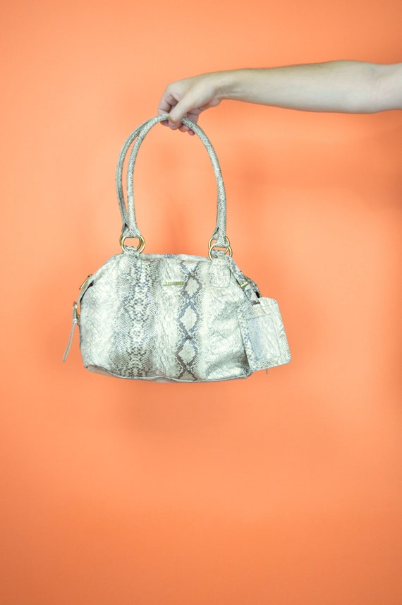 Sac Bandoulière Vintage Années 80 En Daim Gris – Pochette Avec Chaîne Et Sangle, 27x14 Cm