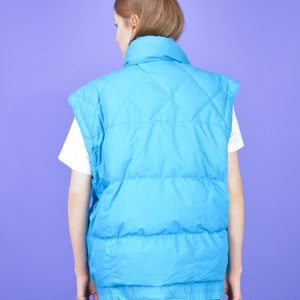 Vintage blue festival puffer gilet vest W101 image 3