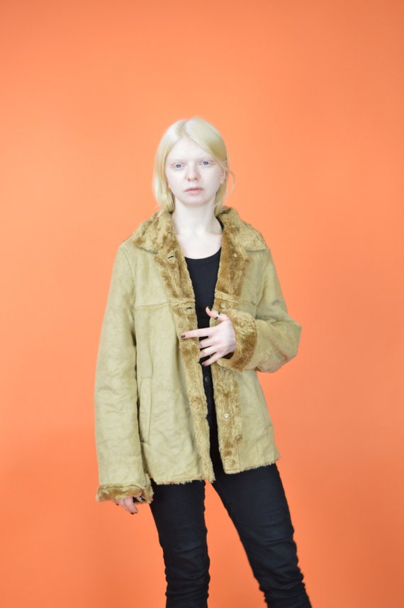 Vintage Brown Classic 80's Suede Leather Jacket – Retro Style Size Vintage Brown Classic 80's Suede Leather Jacket – Retro Style Size