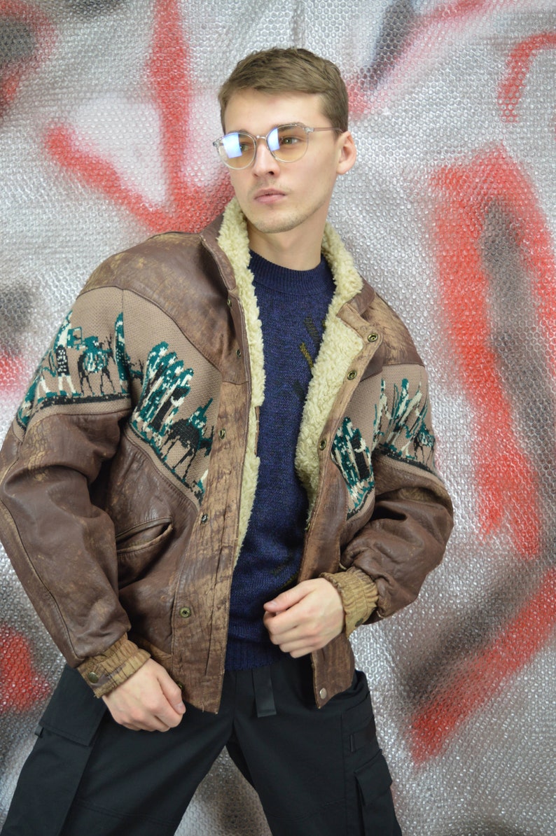 Vintage brown retro 80/'s graphic leather bomber jacket