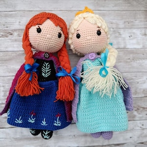 Bambola all'uncinetto Elsa e Anna: giocattolo ispirato alla principessa Frozen, regalo di Natale