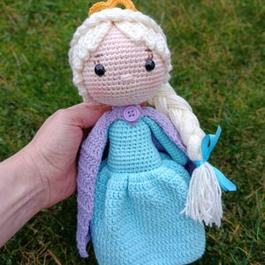 Elsa och Anna virkad docka: Frost prinsessinspirerad leksak till julklapp Elsa doll