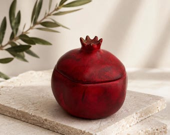 Red Pomegranate-Shaped Candle, 100 ml, Pomegranate Bitters Scent