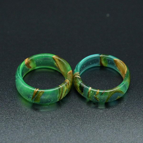 Set of 2 wooden rings, Wood resin green blue ring, Tiny magic Statement rings for women and men, Sisters rings, Friendship rings for 2