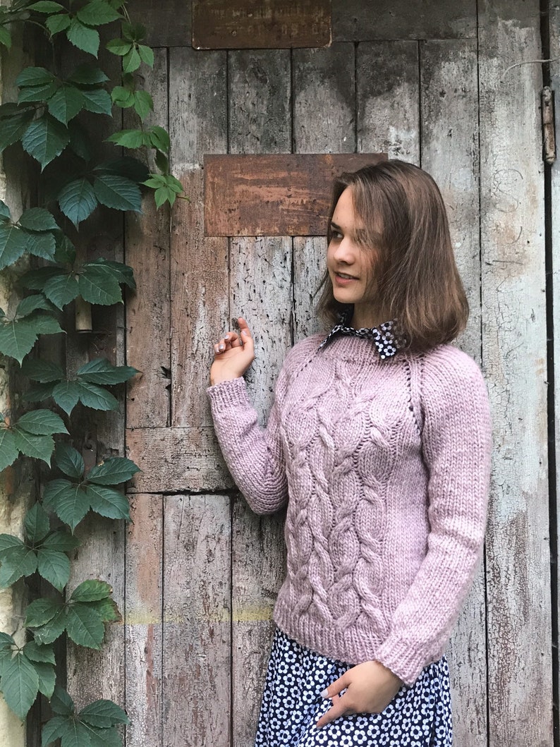 Classic pink powder sweater without seams
