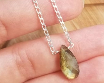Sterling Silver Necklace, Labradorite Necklace, Labradorite Teardrop, Gemstone Necklace, Gemstone Choker, Labradorite, Teardrop, Minimalist