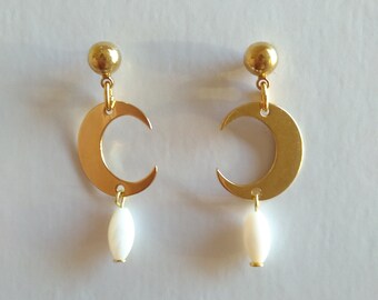 Moon earrings