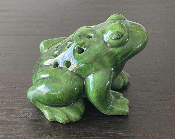 Sonshine Pottery Green  Frog main image 1