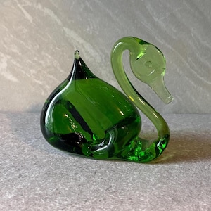 Green Glass Swan - Etsy