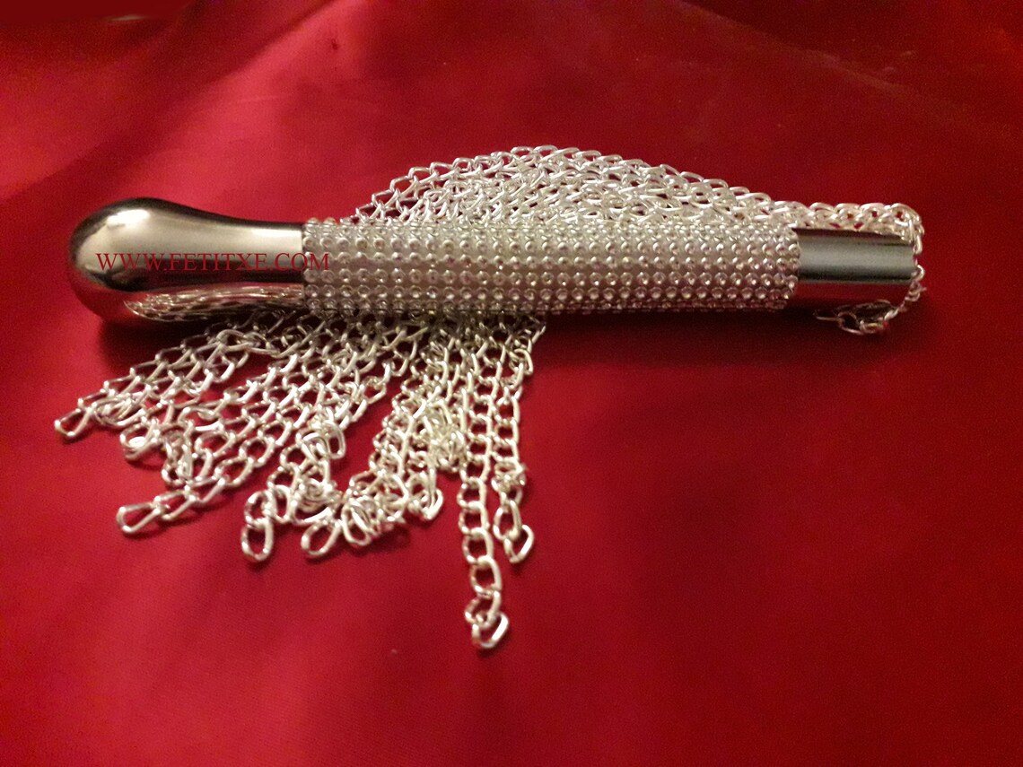Diamond Metal Chain Flogger Luxury Elegant Kettenpeitsche Latigo
