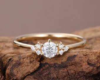 Moissanite Verlobungsring Vintage Solid 14K Gelbgold Diamant Cluster Ring Einzigartige Ehering für Frauen Braut Jahrestag Geschenk Stapeln