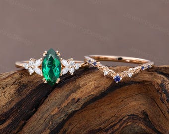 Unique Marquise cut Emerald engagement ring set Vintage Rose gold wedding ring Dainty women ring Bridal ring set Promise Anniversary ring