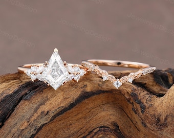 Kite cut Moissanite wedding ring set Vintage Rose gold engagement ring Dainty women Cluster Bridal ring set Promise Anniversary ring gift