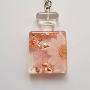 Real Flowers Resin Keyrings Design your own