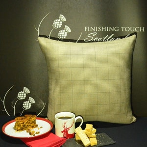 Fine checked natural cushion cover
