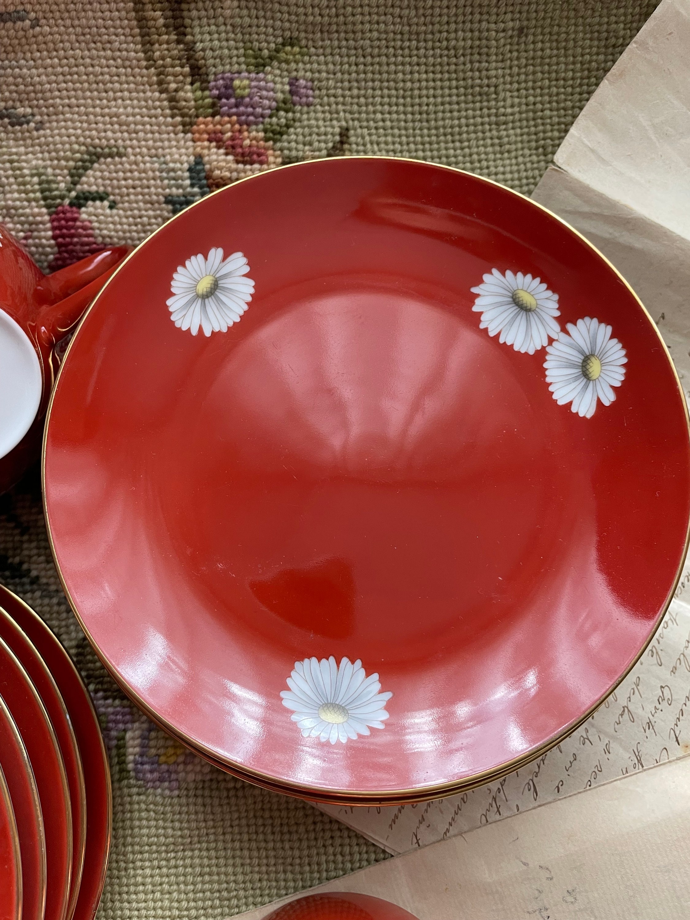 Antique 1920s Noritake Nippon Toki Kaisha Red Daisy Chrysanthemum