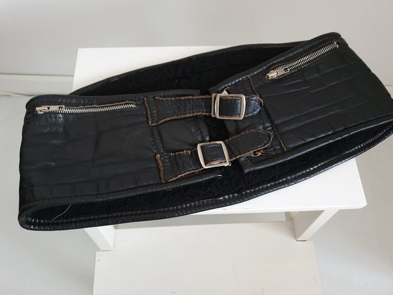 Vintage leather belt leather belt beautiful patina image 1