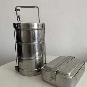 Vintage metal lunch box  Food Carrier Pan set Lunch Box Camping