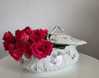 French Limoges Serving Casserole, Bowl,French Soupière, Tureen, Lidded , Limoges, Goa France