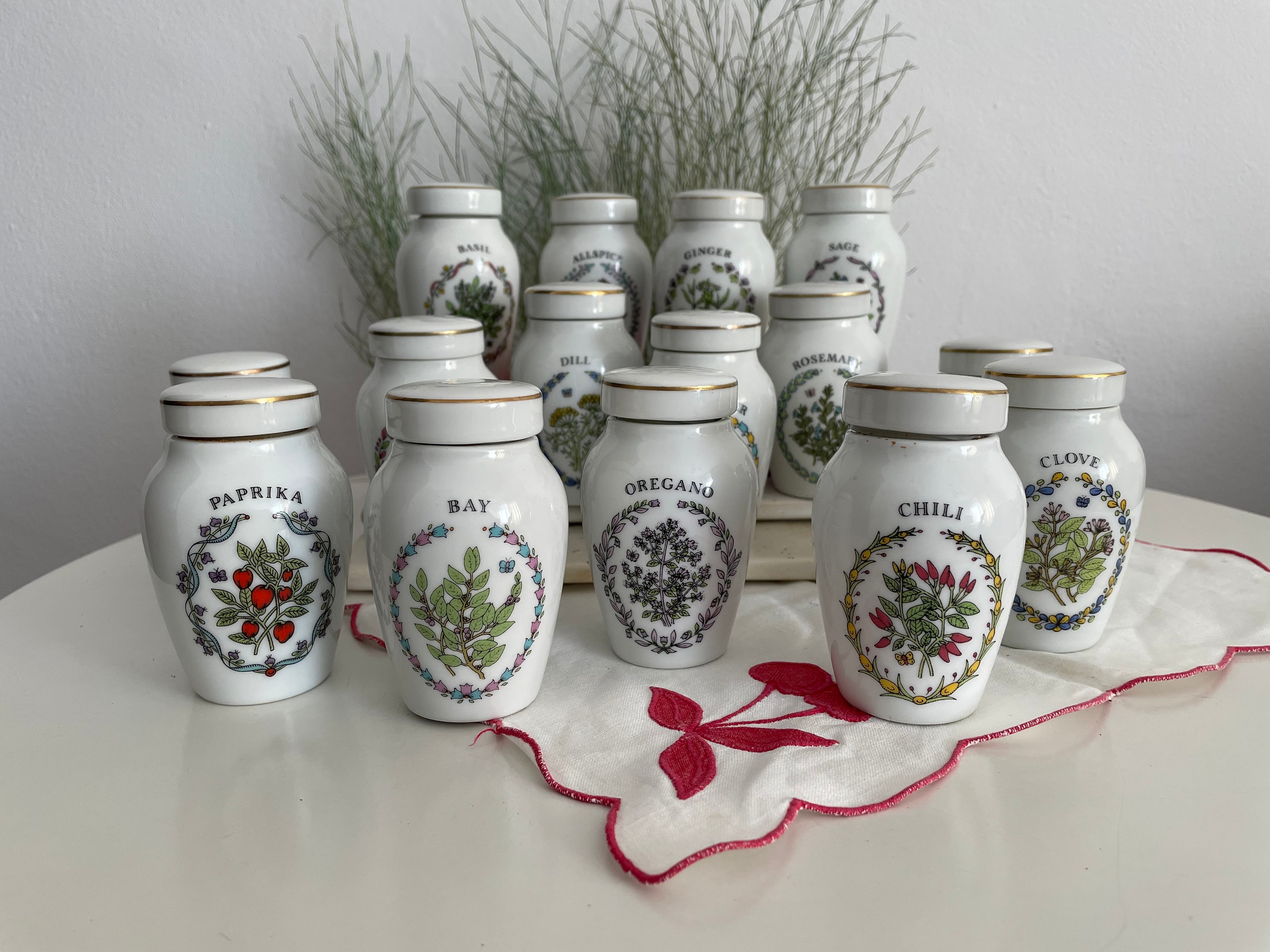 GLORIA様 リクエスト 詰め合わせセット Set of 15 Fine Porcelain Spice Jars Gloria Concepts INC the
