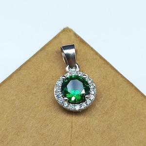 925 Sterling Silver Green Halo Pendant for Women, 5MM Silver Classic Round Pendant with Green & Clear Cubic Zirconia Stones For Girls