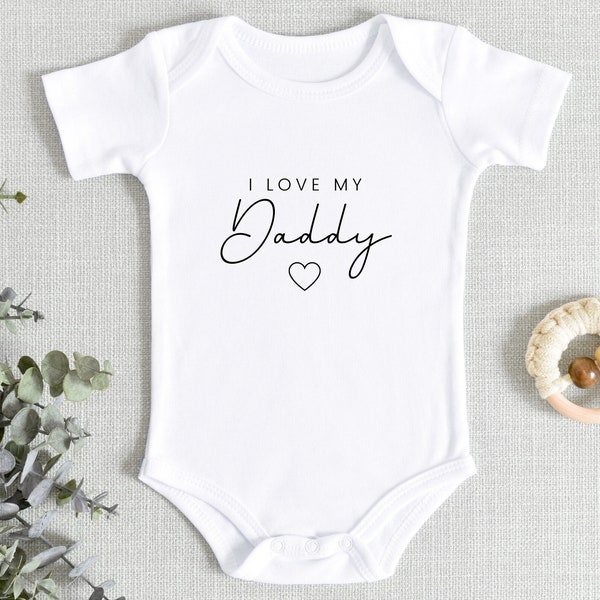 I Love My Daddy Baby Vest Bodysuit New Dad Babygrow Newborn Pregnancy Announcement Gift