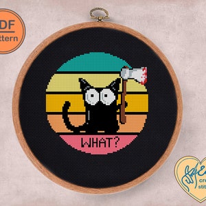 Schema punto croce gatto nero PDF. Divertente motivo da ricamo con gatto. Decorazioni per la casa moderne fai da te. Divertente decorazione per la casa dei gatti, regalo per gli amanti dei gatti