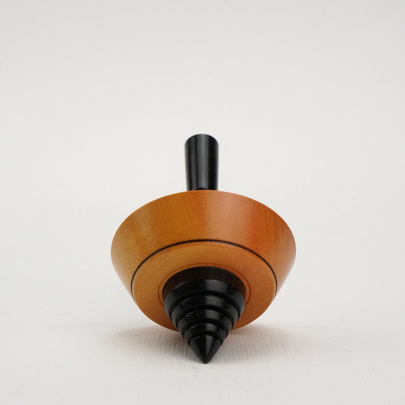 extraordinary design Spitzkegel handmade spinning top