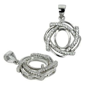 Colgante ovalado con incrustaciones de circonitas cúbicas y montura de garra ovalada en plata de ley para piedras de 7 x 9 mm MTP1149