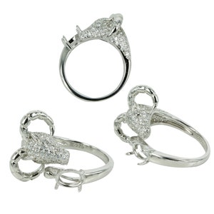 Pavé Ram&#39;s Head Ring in Sterling Silver for 4x6mm Oval Stones | MTR526