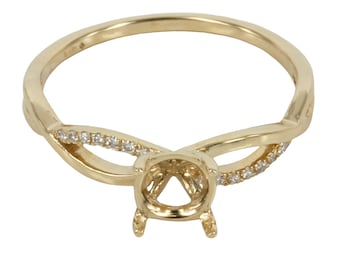 Anillo de oro de 14 quilates con cuerpo dividido entrelazado y detalles de diamantes para piedras redondas de 6 mm / MTR481K14