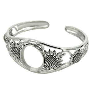 Sunflower Cuff Bracelet with 16x19mm Oval Bezel Mounting in Sterling Silver | CF017