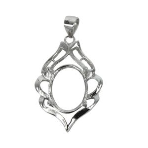 Colgante ovalado decorado con flores en plata de ley de 10 x 12 mm / MTP1099