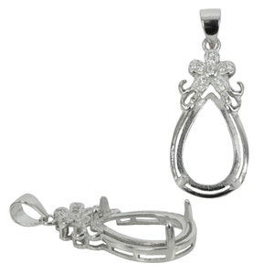 Ciondolo a forma di fiore a goccia con zirconi cubici in argento sterling per pietre a forma di pera da 10 x 14 mm MTP1153