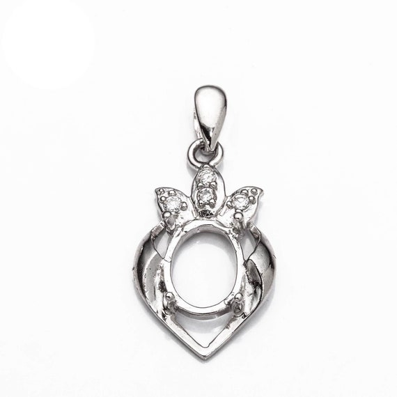 Heart Pendant with Cubic Zirconia Inlays and Oval Mounting and Bail in Sterling Silver 7x9mm | MTP216