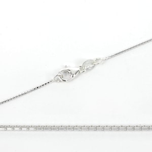Sterling Silver Box Chain Necklace 0.85mm 16″ (41cm) 18&quot; (46cm) 20&quot; (51cm) 22&quot; (56cm) | SF1292