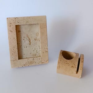 Marco de fotos y portalápices para notas en mármol travertino, diseño vintage de la era espacial Fratelli Mannelli Nestore Cerri