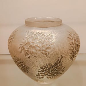 Renè Lalique France Esterel vase vintage glass art nouveau liberty 1923