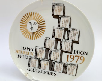 Piatto Calendario in ceramica Piero Fornasetti Milano 1979 vintage colore nero oro
