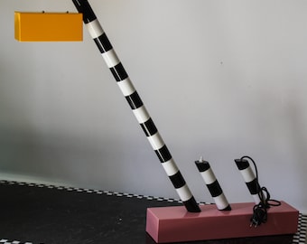 Oceanic desk light Table lamp Memphis Design Michele De Lucchi Sottsass 1981 Vintage