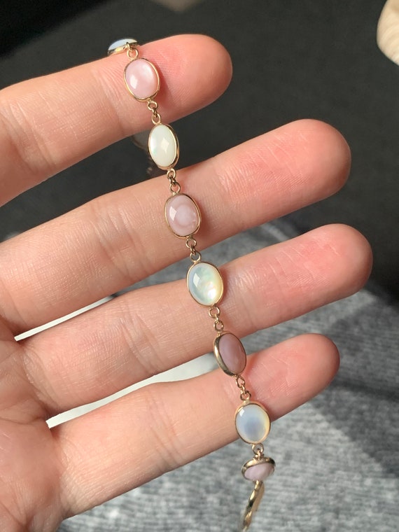 Stunning 9ct gold mother of pearl bracelet